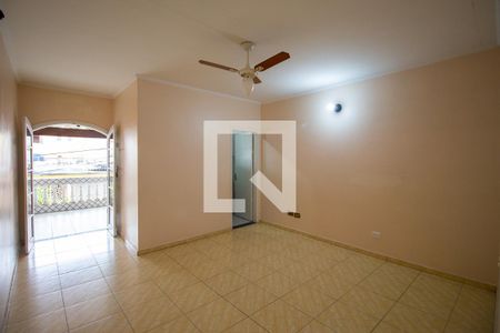 Casa à venda com 185m², 3 quartos e 1 vaga Casa à venda com 185m², 3 quartos e 1 vagaQuarto 3 / Suíte