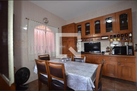 Casa à venda com 500m², 3 quartos e 4 vagasCopa