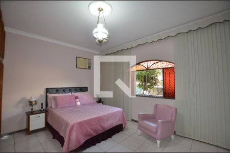 Casa à venda com 500m², 3 quartos e 4 vagasQuarto 1 Suite