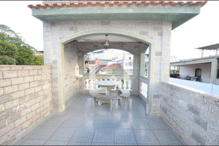 Casa à venda com 500m², 3 quartos e 4 vagasTerraço 2