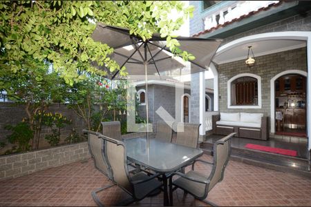 Casa à venda com 500m², 3 quartos e 4 vagasJardim