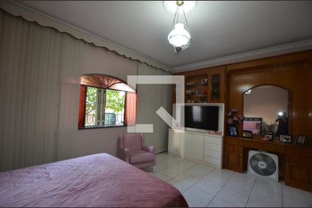 Casa à venda com 500m², 3 quartos e 4 vagasQuarto 1 Suite