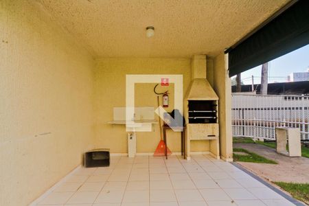 Apartamento para alugar com 39m², 2 quartos e sem vagaÁrea comum - Churrasqueira