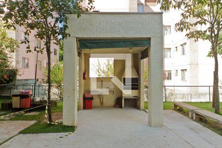Apartamento para alugar com 39m², 2 quartos e sem vagaÁrea comum - Churrasqueira
