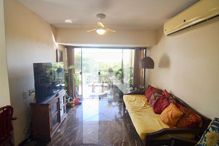 Sala de apartamento à venda com 1 quarto, 90m² em Barra da Tijuca, Rio de Janeiro