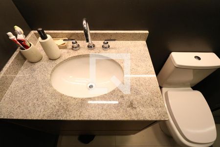 Apartamento à venda com 52m², 1 quarto e 1 vagaDetalhe do Banheiro da Suite