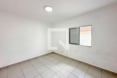 Quarto 1 de casa para alugar com 5 quartos, 200m² em Conjunto Residencial Santa Terezinha, São Paulo
