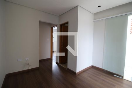 Sala de casa para alugar com 2 quartos, 52m² em Cidade São Mateus, São Paulo