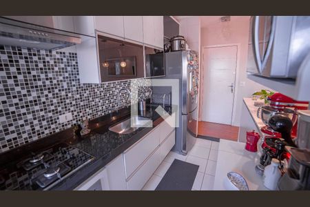 Apartamento à venda com 75m², 3 quartos e 2 vagasCozinha