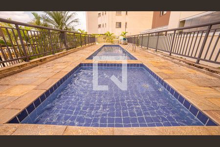 Apartamento à venda com 75m², 3 quartos e 2 vagasÁrea comum - Piscina