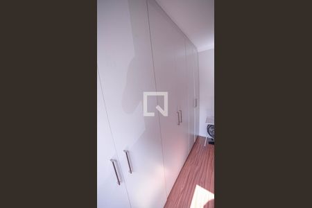 Apartamento à venda com 75m², 3 quartos e 2 vagasQuarto 2