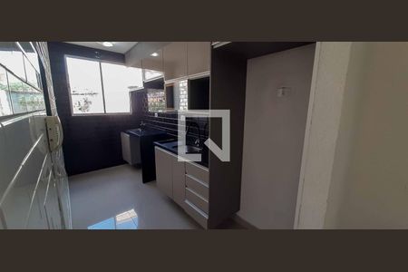 Apartamento à venda com 48m², 2 quartos e 1 vaga Apartamento à venda com 48m², 2 quartos e 1 vagaCozinha