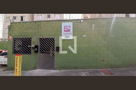Apartamento à venda com 48m², 2 quartos e 1 vaga Apartamento à venda com 48m², 2 quartos e 1 vagaFachada