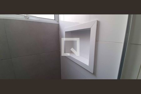 Apartamento à venda com 48m², 2 quartos e 1 vaga Apartamento à venda com 48m², 2 quartos e 1 vagaBanheiro 1