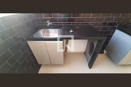 Apartamento à venda com 48m², 2 quartos e 1 vaga Apartamento à venda com 48m², 2 quartos e 1 vagaÁrea de serviço