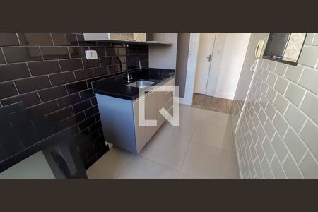 Apartamento à venda com 48m², 2 quartos e 1 vaga Apartamento à venda com 48m², 2 quartos e 1 vagaCozinha