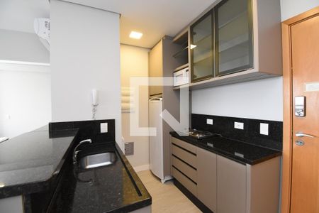Sala/Cozinha de apartamento para alugar com 1 quarto, 35m² em Centro, Curitiba