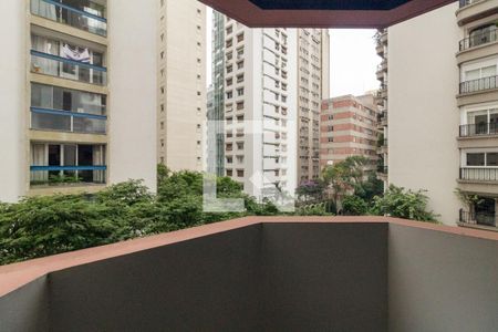 Apartamento para alugar com 80m², 2 quartos e 2 vagasVaranda do Quarto 1 - Suíte