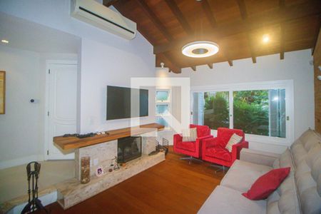 Sala de casa para alugar com 4 quartos, 310m² em Cristo Redentor, Porto Alegre