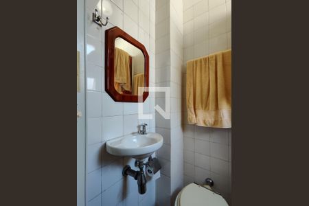 Apartamento à venda com 138m², 3 quartos e 2 vagasBanheiro de serviço