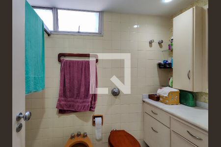 Apartamento à venda com 138m², 3 quartos e 2 vagasBanheiro Corredor
