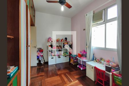 Apartamento à venda com 138m², 3 quartos e 2 vagasQuarto 2