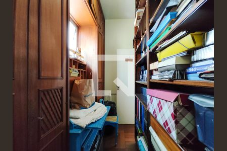 Apartamento à venda com 138m², 3 quartos e 2 vagasQuarto de Serviço