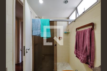 Apartamento à venda com 138m², 3 quartos e 2 vagasBanheiro Corredor