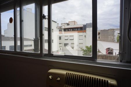 Quarto - Vista de apartamento para alugar com 1 quarto, 48m² em Jardim São Pedro, Porto Alegre
