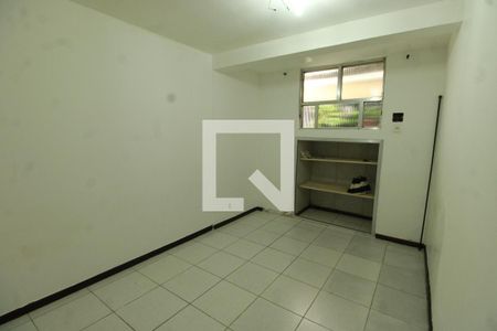 Quarto 2 de casa para alugar com 2 quartos, 70m² em Irajá , Rio de Janeiro