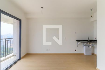 Sala/Quarto de kitnet/studio à venda com 1 quarto, 29m² em Santo Amaro, São Paulo