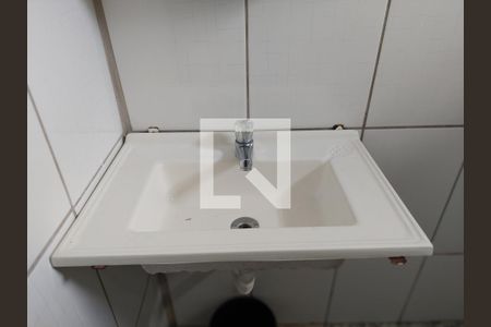 Casa para alugar com 20m², 1 quarto e sem vaga Casa para alugar com 20m², 1 quarto e sem vagaBanheiro