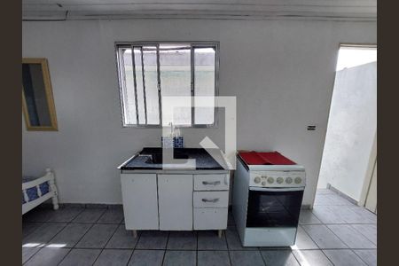 kitnet de casa para alugar com 1 quarto, 20m² em Vila Friburgo, São Paulo