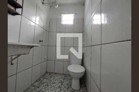 Casa para alugar com 20m², 1 quarto e sem vaga Casa para alugar com 20m², 1 quarto e sem vagaBanheiro