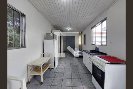 kitnet de casa para alugar com 1 quarto, 20m² em Vila Friburgo, São Paulo