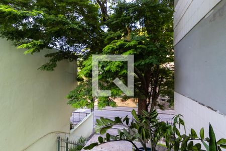 Vista Sala de apartamento à venda com 3 quartos, 84m² em São Domingos, Niterói