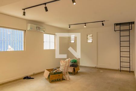 Sala de casa para alugar com 3 quartos, 204m² em Jabaquara, São Paulo