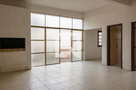 Garagem de casa à venda com 4 quartos, 290m² em Ipanema, Porto Alegre