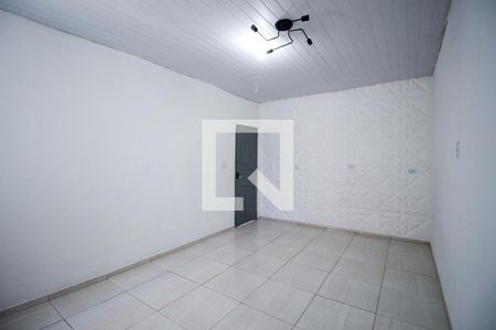 Quarto de casa para alugar com 2 quartos, 82m² em Vila Haro, Sorocaba