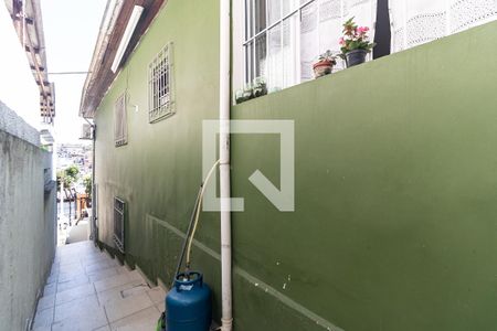 Casa à venda com 139m², 3 quartos e 2 vagasCorredor Lateral