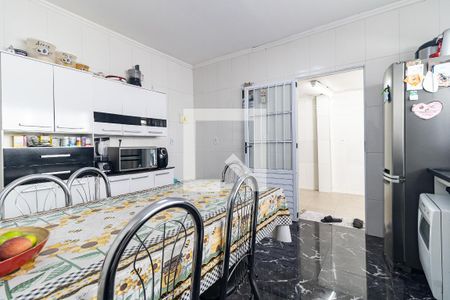 Casa à venda com 139m², 3 quartos e 2 vagasCozinha