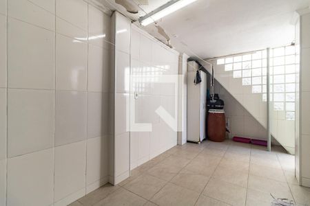 Casa à venda com 139m², 3 quartos e 2 vagasLavanderia