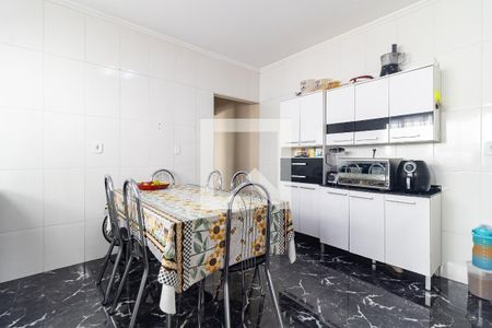 Casa à venda com 139m², 3 quartos e 2 vagasCozinha