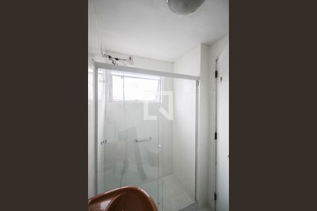 Apartamento para alugar com 78m², 2 quartos e 1 vaga Apartamento para alugar com 78m², 2 quartos e 1 vagaBanheiro da Suíte
