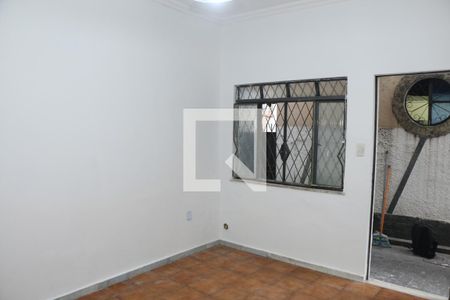 Sala de casa para alugar com 2 quartos, 60m² em Metrópole, Nova Iguaçu