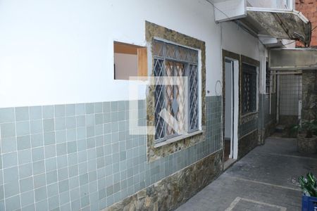 Casa para alugar com 60m², 2 quartos e sem vagaÁrea comum
