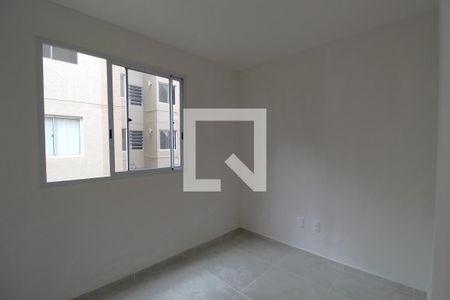Quarto 2 de apartamento para alugar com 2 quartos, 40m² em Gardênia Azul, Rio de Janeiro