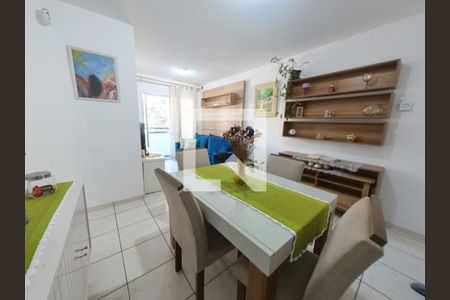 Sala de apartamento para alugar com 3 quartos, 76m² em Moinho Velho, São Paulo