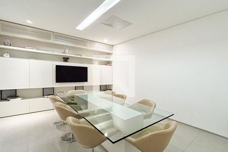 Apartamento para alugar com 30m², 1 quarto e 1 vaga Apartamento para alugar com 30m², 1 quarto e 1 vagaÁrea Comum - Sala de Reunião