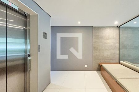 Apartamento para alugar com 30m², 1 quarto e 1 vaga Apartamento para alugar com 30m², 1 quarto e 1 vagaÁrea Comum - Hall Social